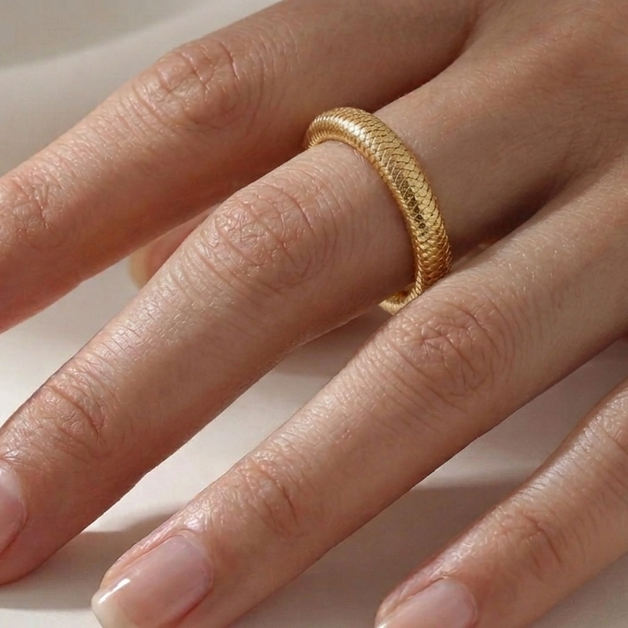 ON HAND 18K Yellow, Rose & White Gold Stretchy Ring