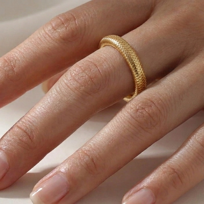 ON HAND 18K Yellow, Rose & White Gold Stretchy Ring