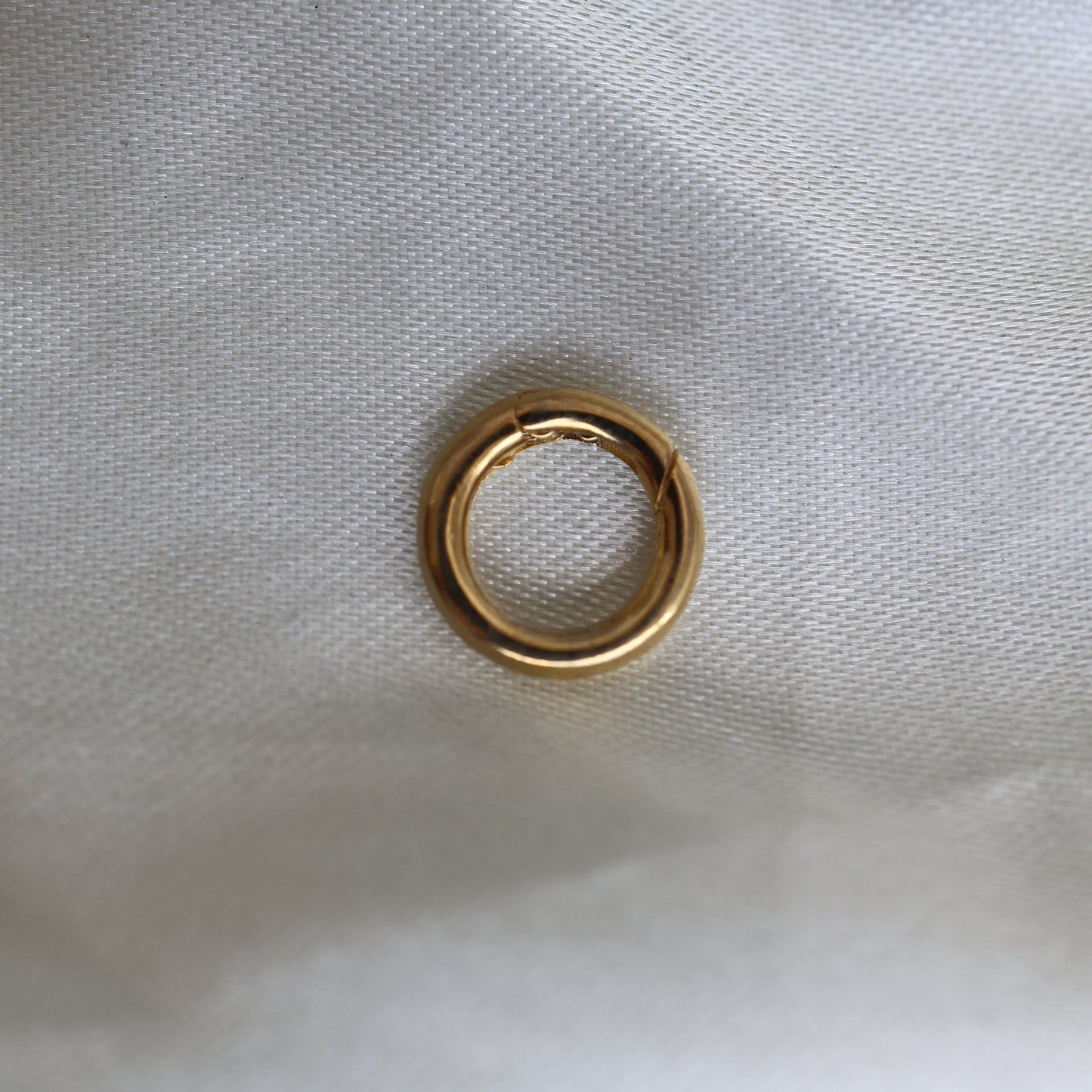 SAMPLE SALE: Round Pendant Connector or Ring Keeper in Gold Vermeil