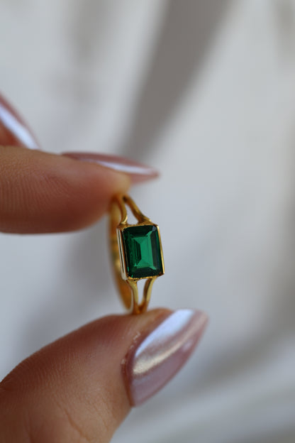 SAMPLE SALE: 1 CT Emerald Cut Emerald Split Shank 14K YELLOW Gold Ring SZ 5.5