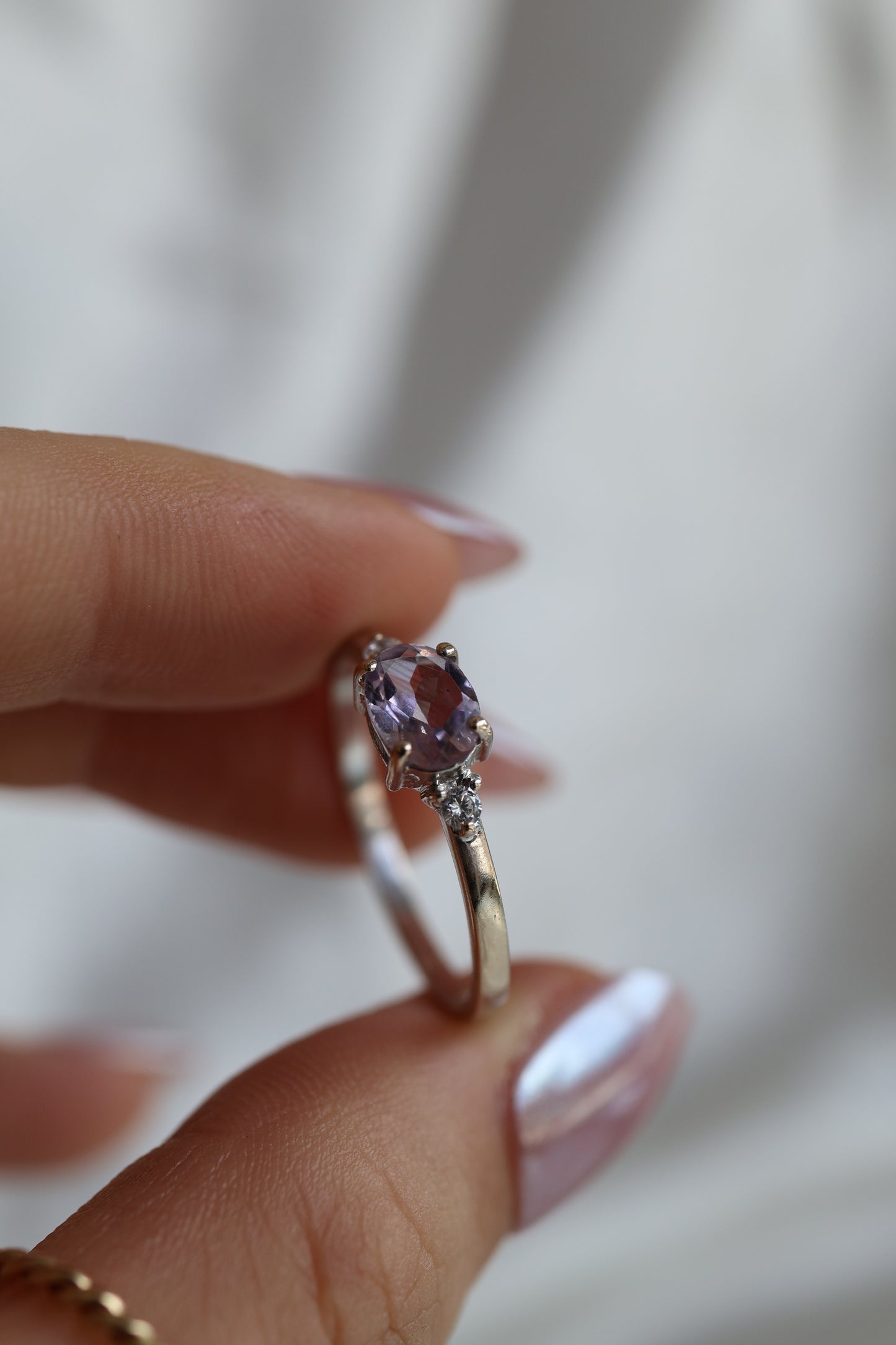 SAMPLE SALE: 0.65 CT Amethyst in 18K WHITE Gold Ring SZ 9.5