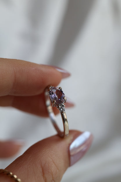 SAMPLE SALE: 0.65 CT Amethyst in 18K WHITE Gold Ring SZ 9.5