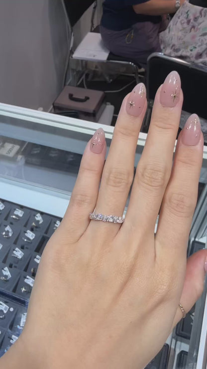 PRE-ORDER 0.68 TCW Confetti Lab Diamond Ring in 14K (SZ 6.5)