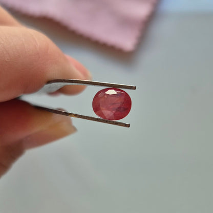 1.71ct Oval cut Deep Pink Sapphire