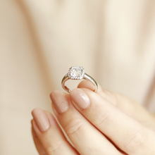 Load image into Gallery viewer, Havana Halo Engagement Ring
